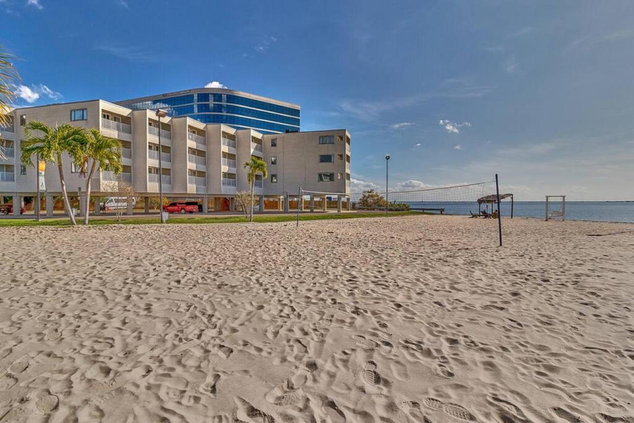 Bay Views From Your Balcony Beach Resort Tampa Eksteriør bilde