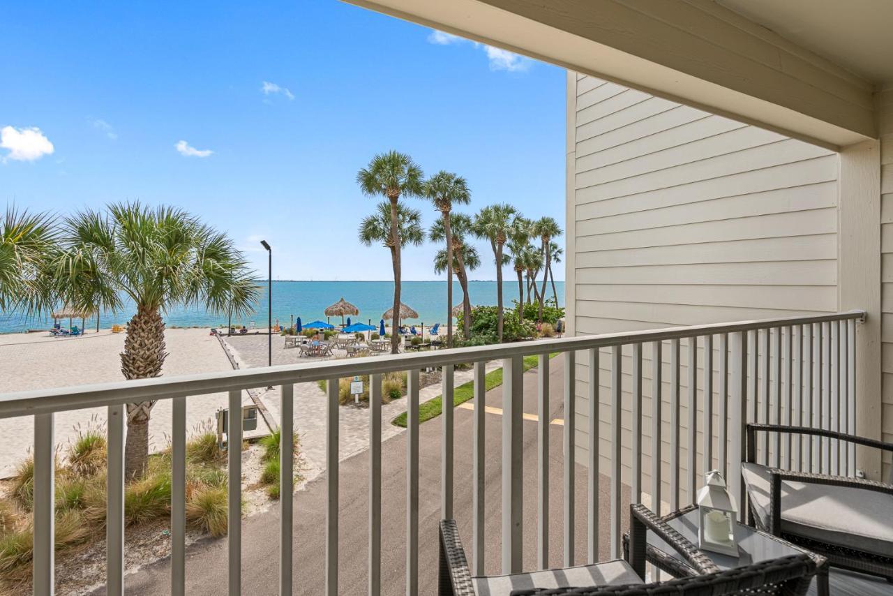Bay Views From Your Balcony Beach Resort Tampa Eksteriør bilde