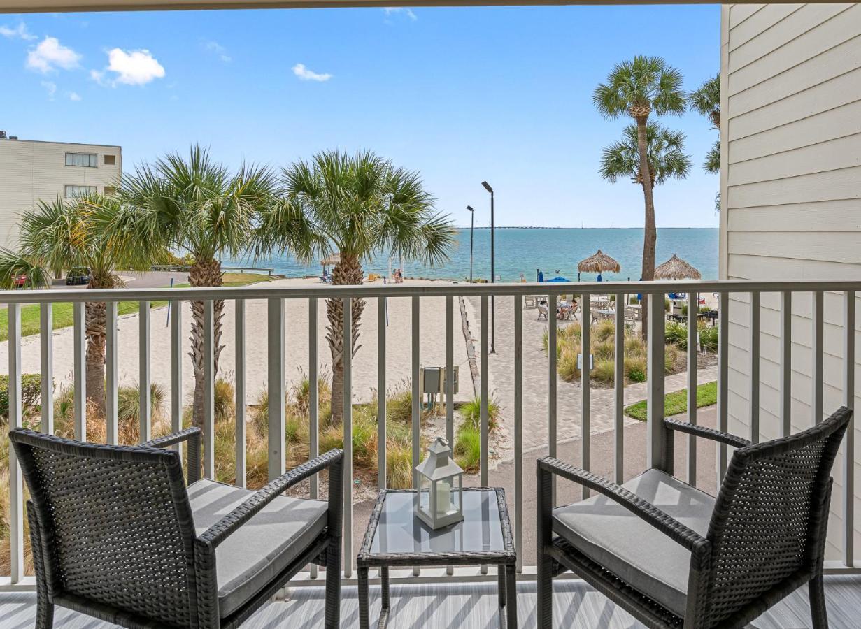 Bay Views From Your Balcony Beach Resort Tampa Eksteriør bilde